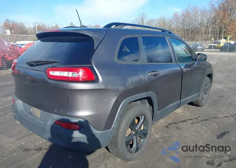 2016 Jeep Cherokee Altitude from USA, damaged, VIN 1C4PJMAB2GW332788